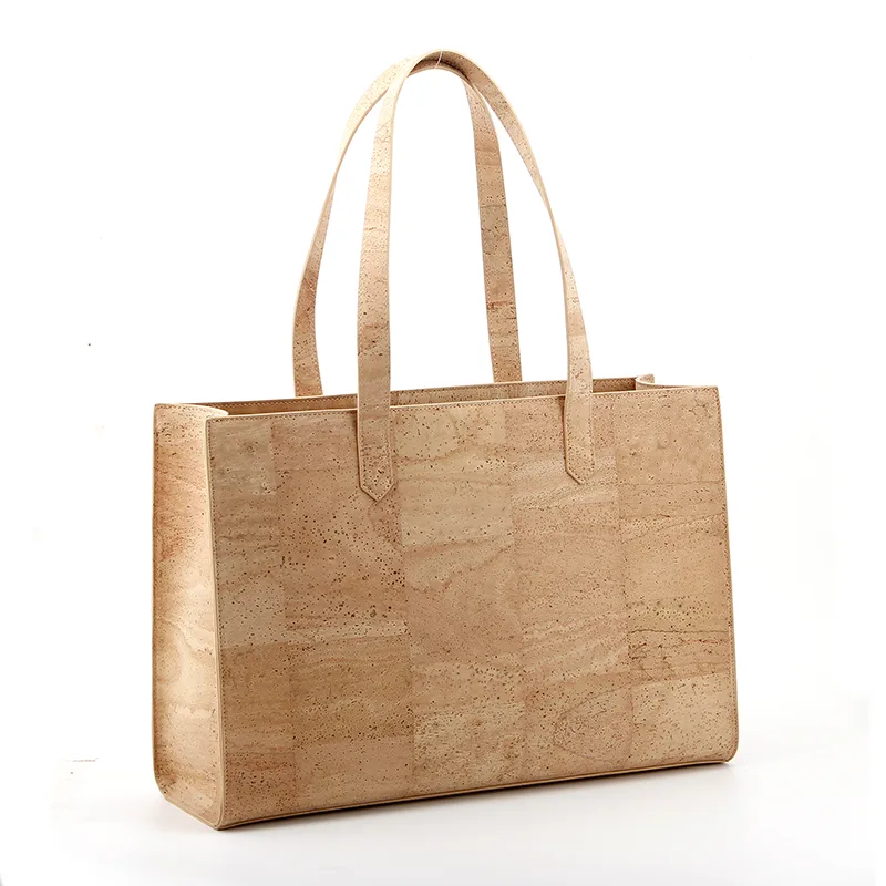 Magaan na Malaking Kapasidad na Commuter Bag